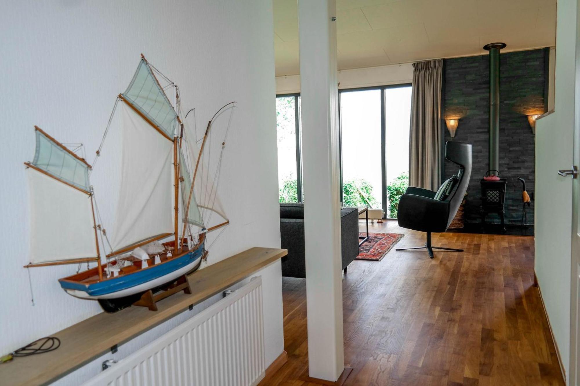 "Heleen" 6 Pers, Lauwersmeer Waterfront, Full Equipped And Modern Anjum Exterior photo